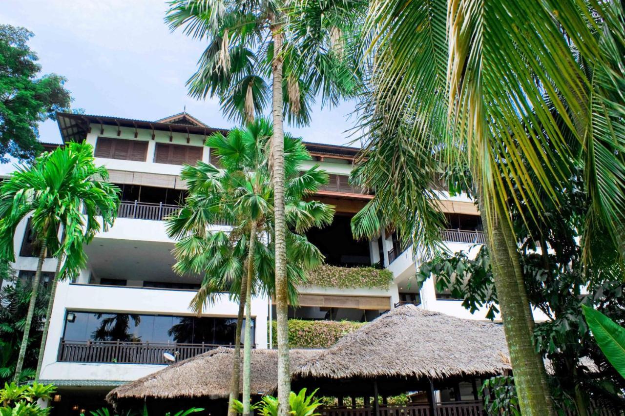 Mines Beach Resort Hotel Seri Kembangan Kültér fotó