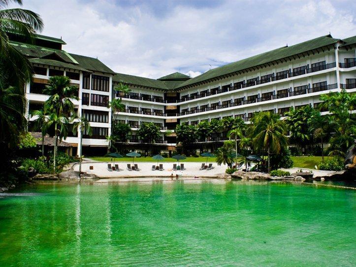 Mines Beach Resort Hotel Seri Kembangan Kültér fotó