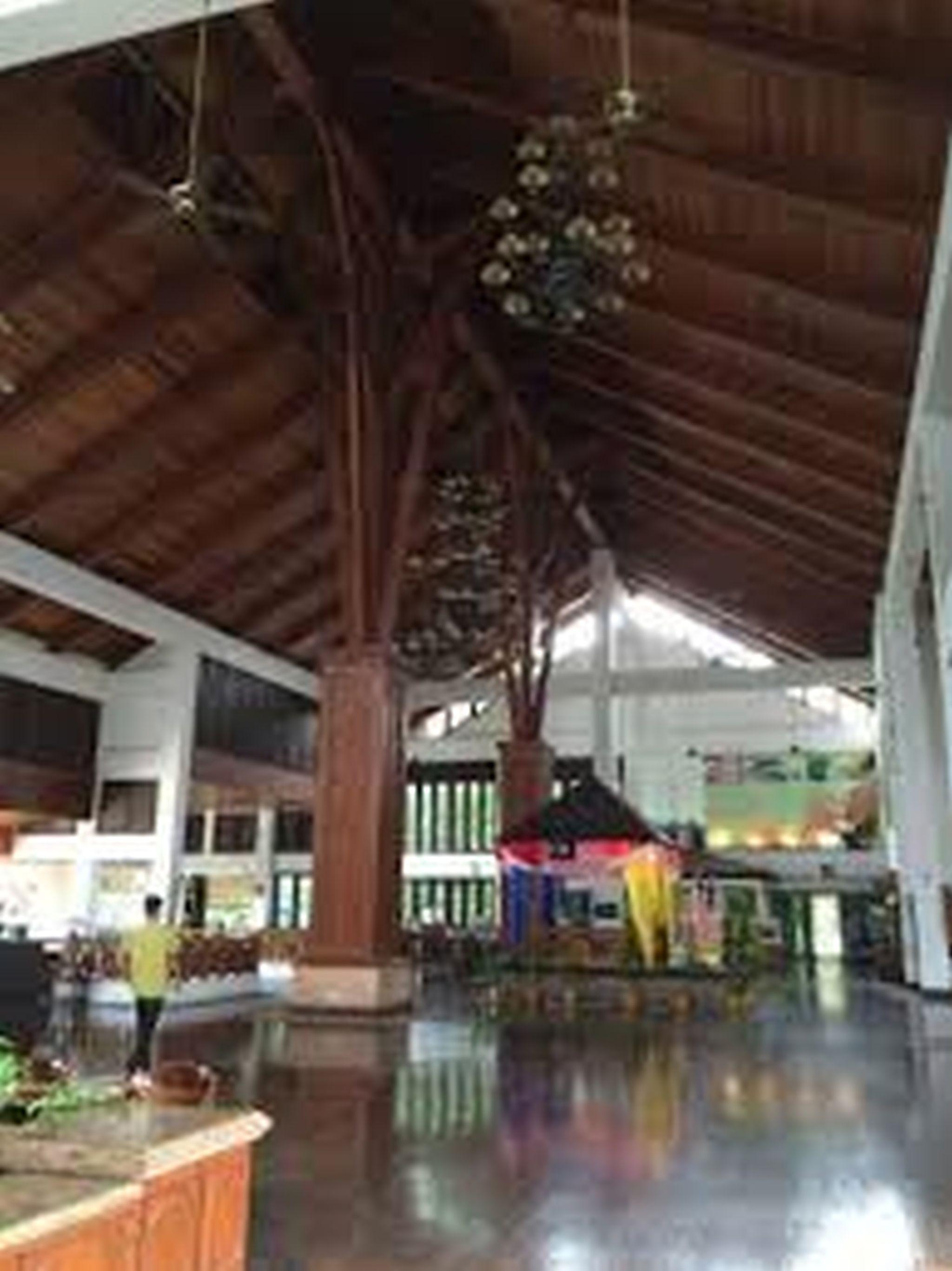Mines Beach Resort Hotel Seri Kembangan Kültér fotó