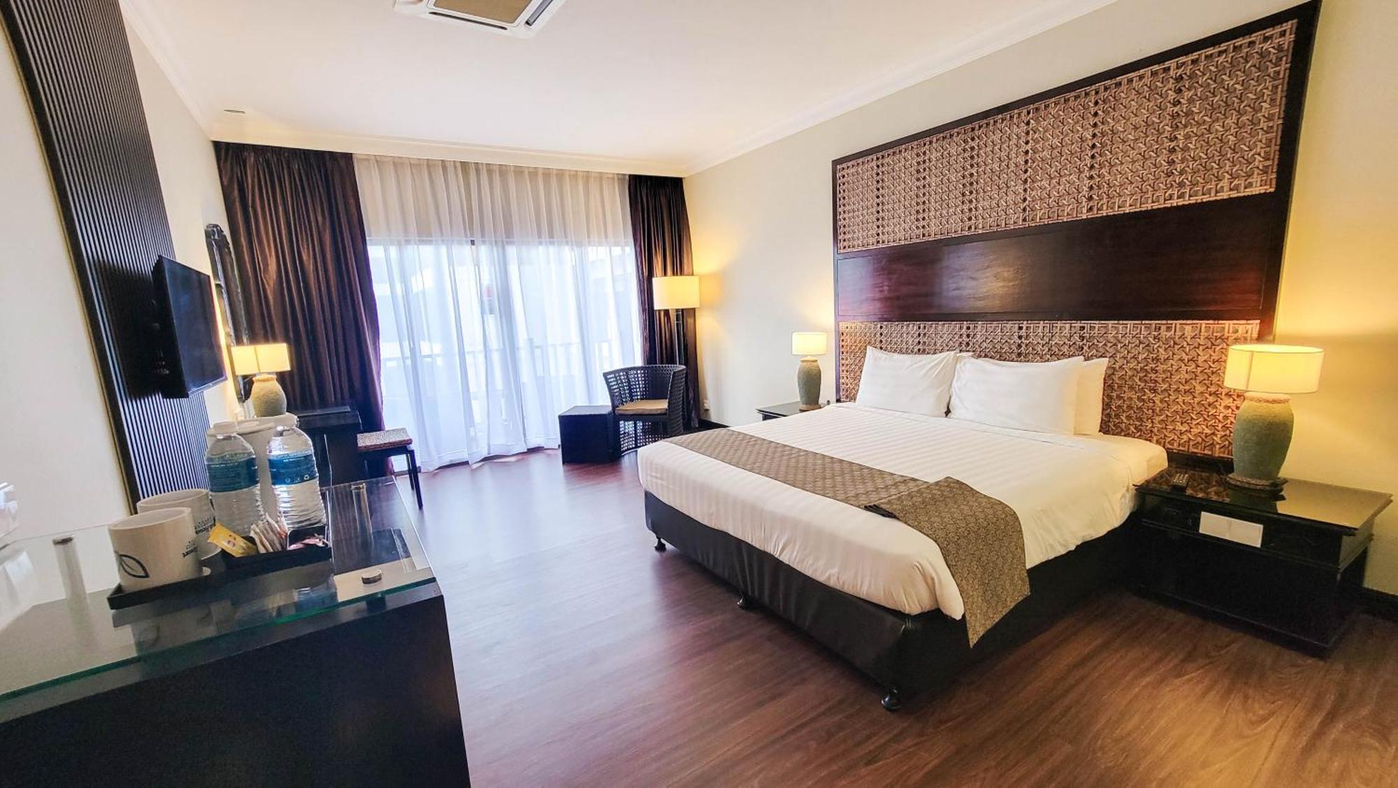 Mines Beach Resort Hotel Seri Kembangan Kültér fotó